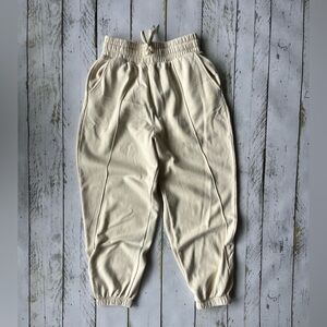 Adidas Off-White/ Cream Jogger Pants women’s Medium LIKE NEW